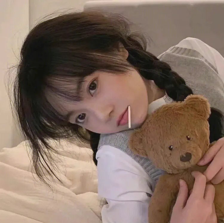 早餐时女歌迷快闪